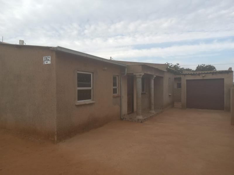 3 Bedroom Property for Sale in Lehae Gauteng