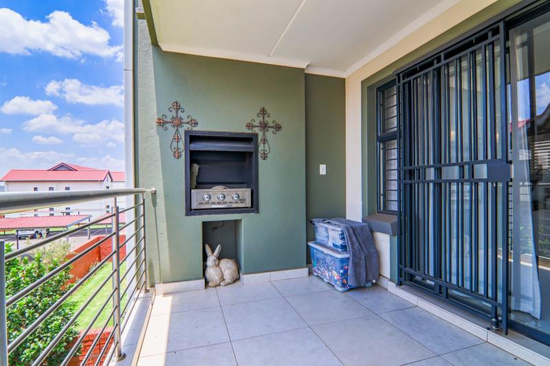 2 Bedroom Property for Sale in Golden Fields Estate Gauteng