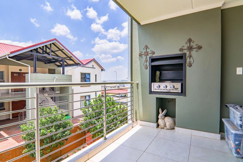 2 Bedroom Property for Sale in Golden Fields Estate Gauteng