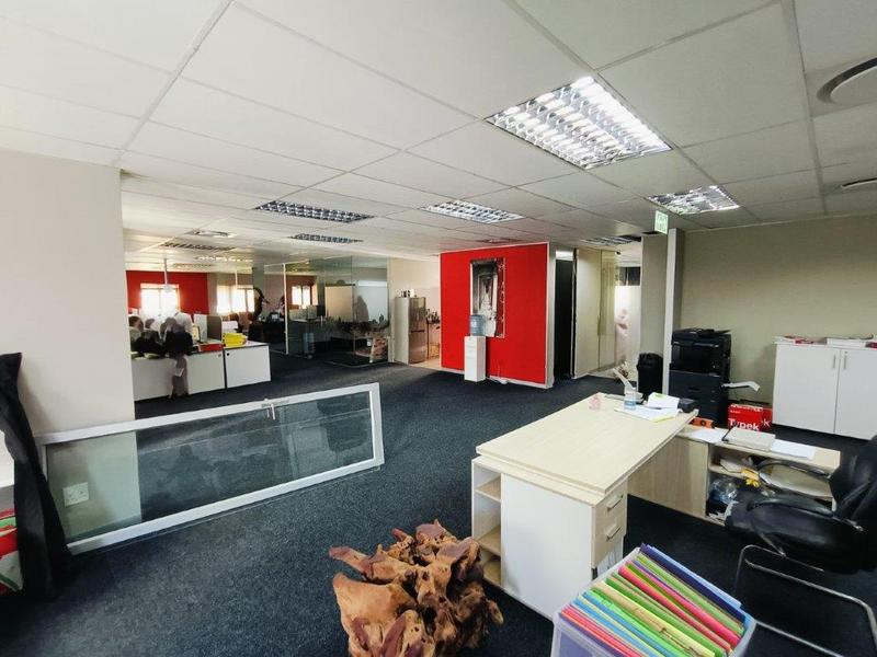 To Let commercial Property for Rent in Strubensvallei Gauteng