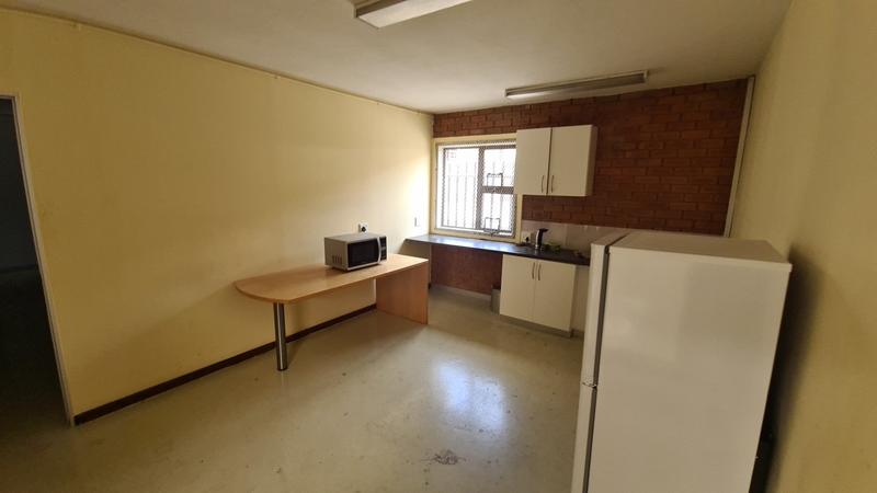 To Let commercial Property for Rent in Randjespark Gauteng