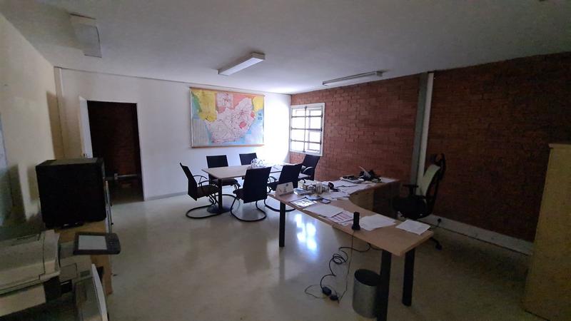 To Let commercial Property for Rent in Randjespark Gauteng