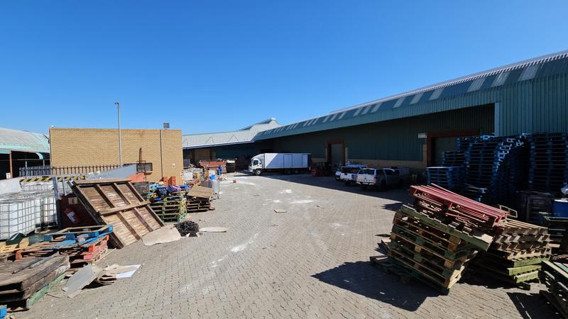 To Let commercial Property for Rent in Grand Central Gauteng