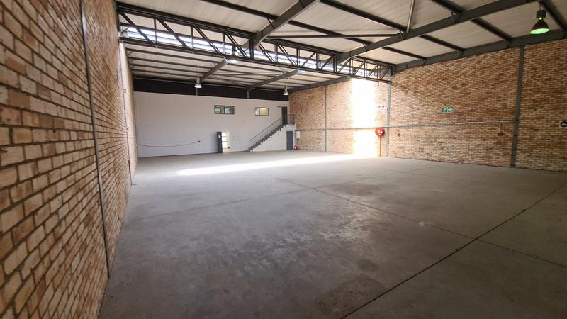 To Let commercial Property for Rent in Grand Central Gauteng