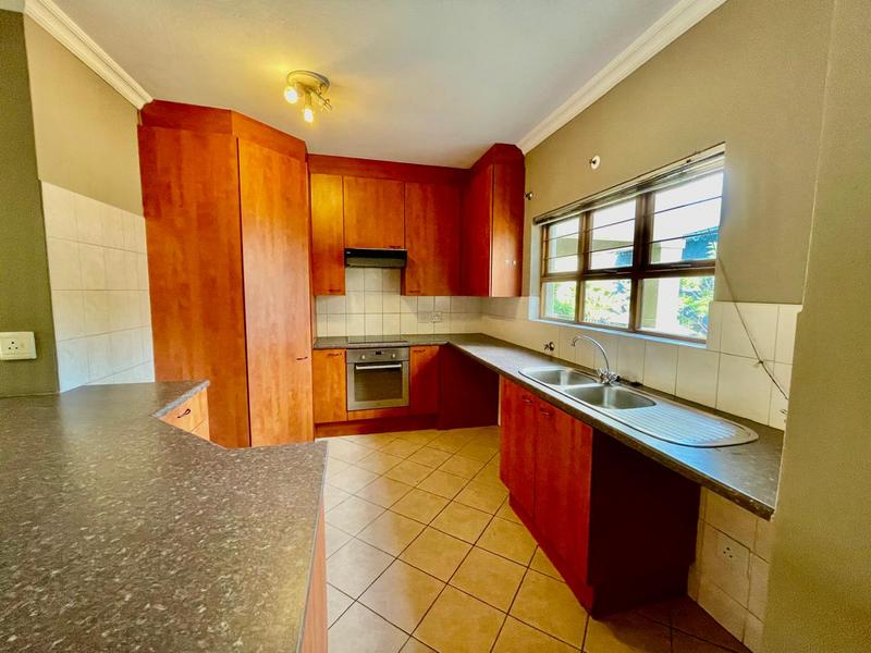 To Let 2 Bedroom Property for Rent in Bryanston Gauteng