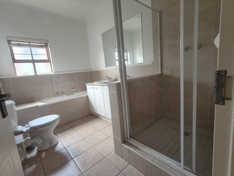 To Let 2 Bedroom Property for Rent in Bryanston Gauteng