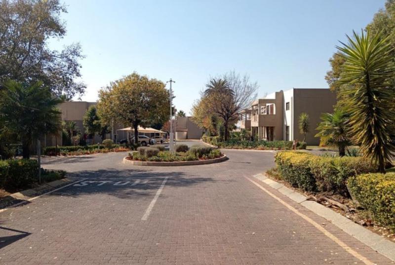 2 Bedroom Property for Sale in New Market Gauteng