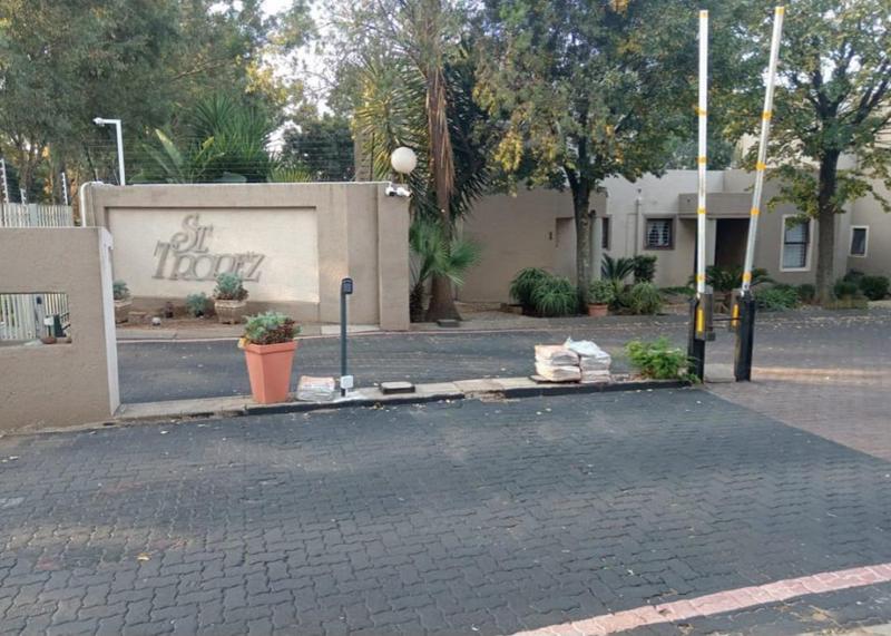 2 Bedroom Property for Sale in New Market Gauteng