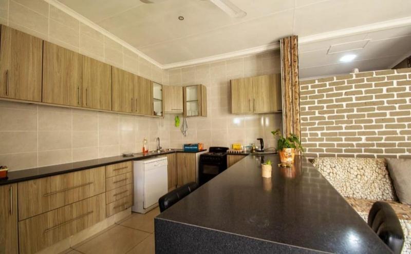 5 Bedroom Property for Sale in Elandshaven Gauteng