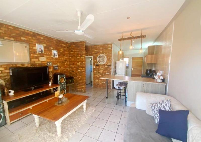 5 Bedroom Property for Sale in Elandshaven Gauteng