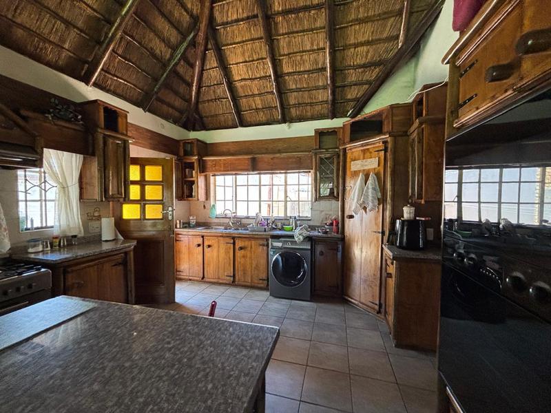 4 Bedroom Property for Sale in Golf Park Gauteng