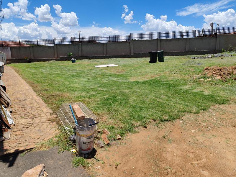 Commercial Property for Sale in Lenasia South Gauteng