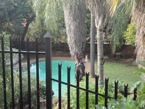 To Let 3 Bedroom Property for Rent in Weavind Park Gauteng