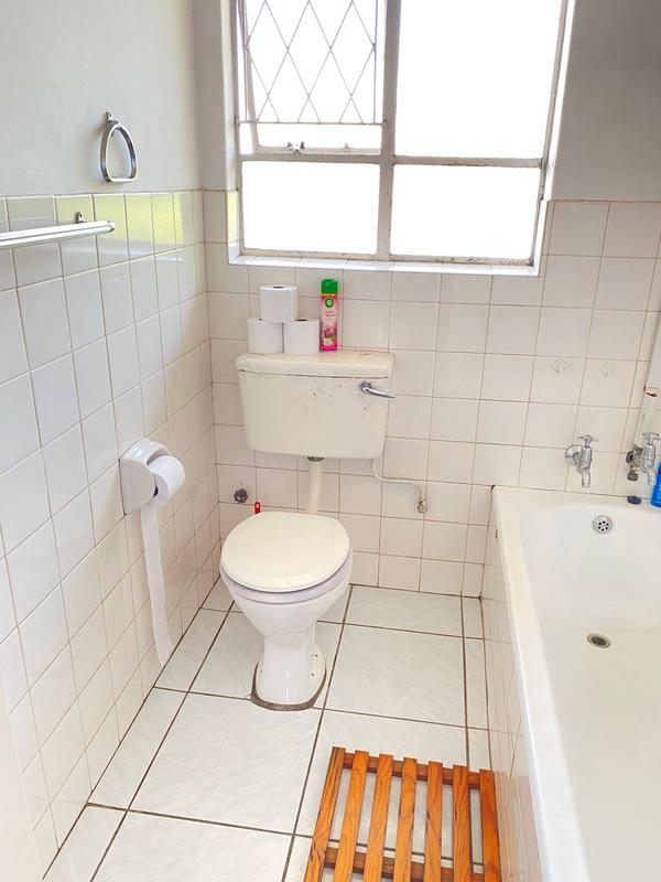 To Let 2 Bedroom Property for Rent in Croydon Gauteng