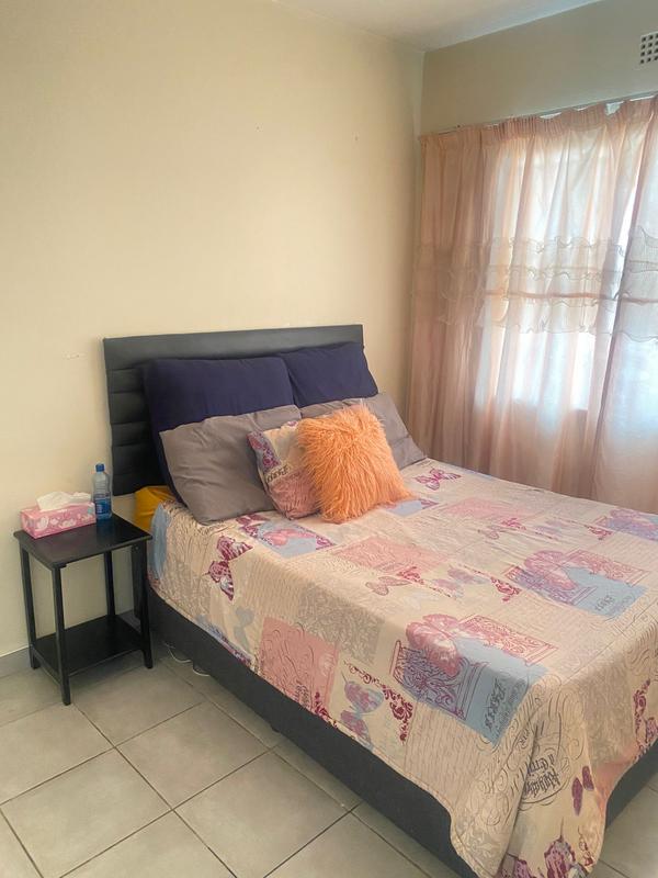 To Let 2 Bedroom Property for Rent in Croydon Gauteng