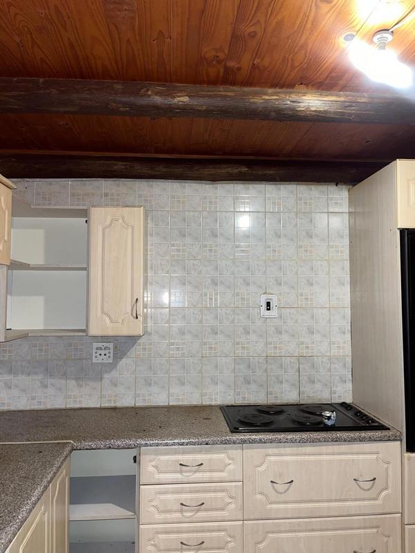 To Let 2 Bedroom Property for Rent in Austinview Gauteng