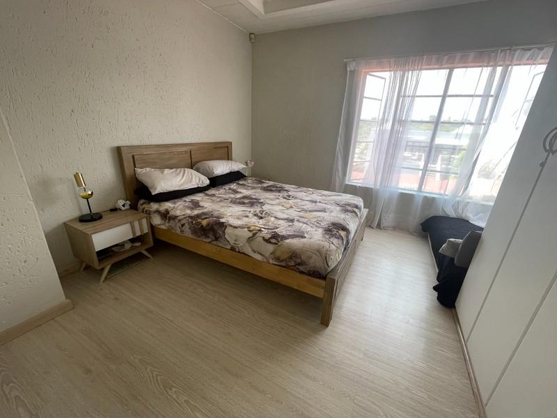 To Let 1 Bedroom Property for Rent in Lonehill Gauteng