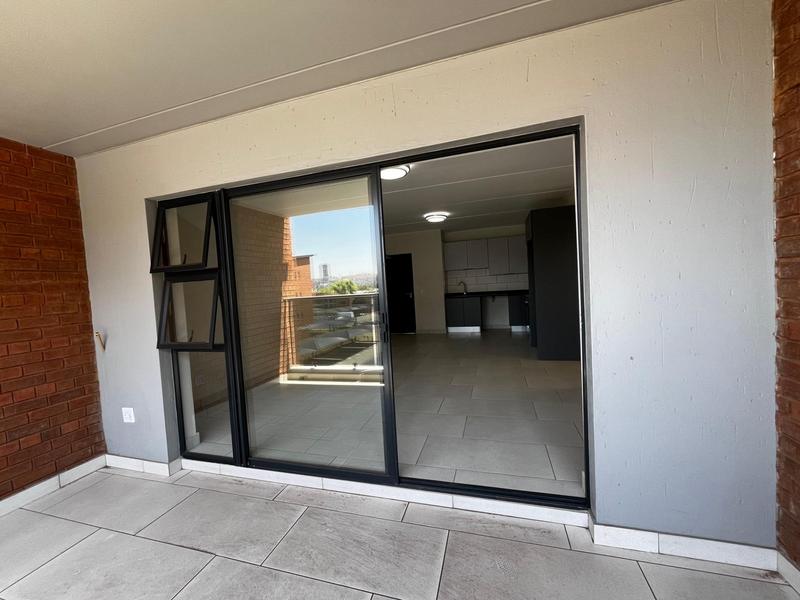 To Let 2 Bedroom Property for Rent in Bedfordview Gauteng