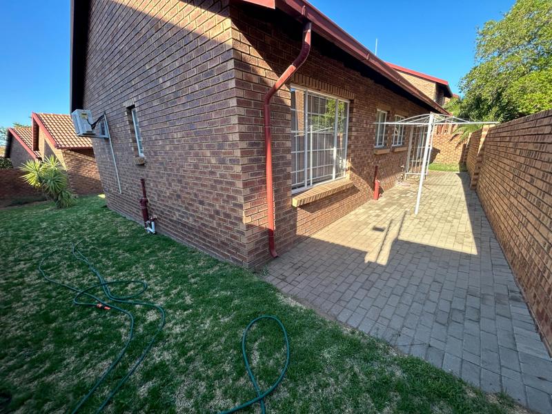 3 Bedroom Property for Sale in The Reeds Gauteng