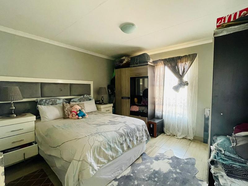 To Let 3 Bedroom Property for Rent in Witpoortjie Gauteng