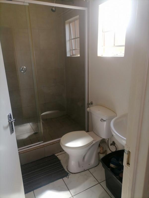 3 Bedroom Property for Sale in Windmill Park Gauteng