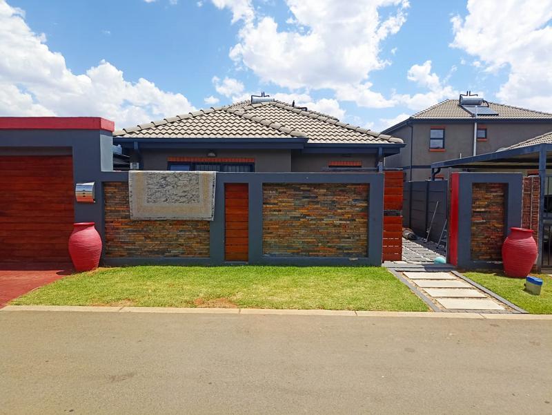 To Let 3 Bedroom Property for Rent in Albertsdal Gauteng