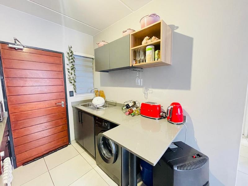 2 Bedroom Property for Sale in Fleurhof Gauteng