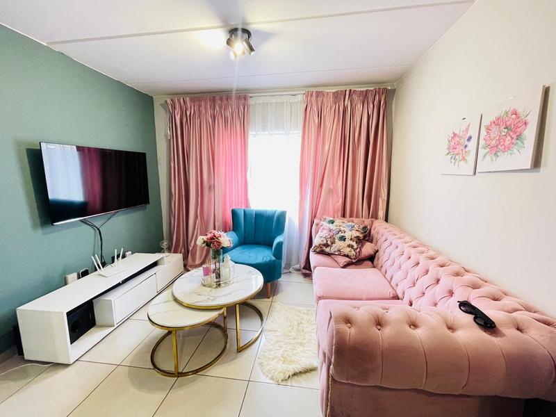 2 Bedroom Property for Sale in Fleurhof Gauteng