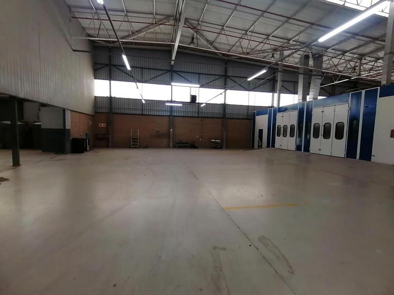 To Let commercial Property for Rent in Randjespark Gauteng