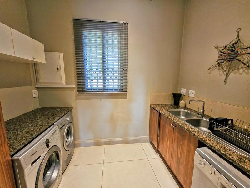 3 Bedroom Property for Sale in Waterkloof Ridge Gauteng