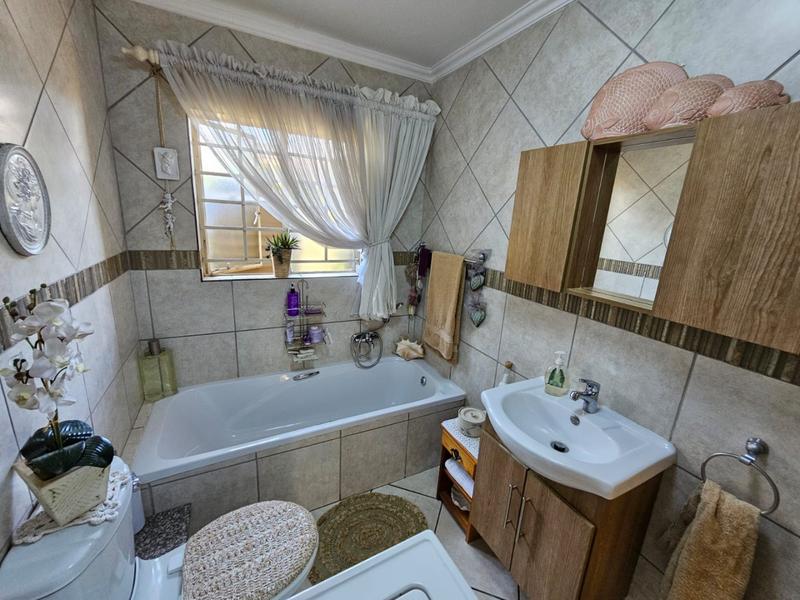 3 Bedroom Property for Sale in Montana Gauteng