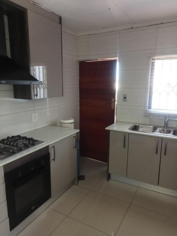 4 Bedroom Property for Sale in Dobsonville Gauteng