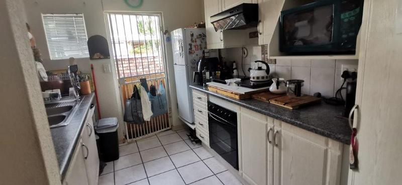 2 Bedroom Property for Sale in Ninapark Gauteng