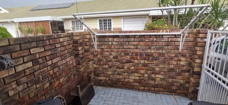 2 Bedroom Property for Sale in Ninapark Gauteng