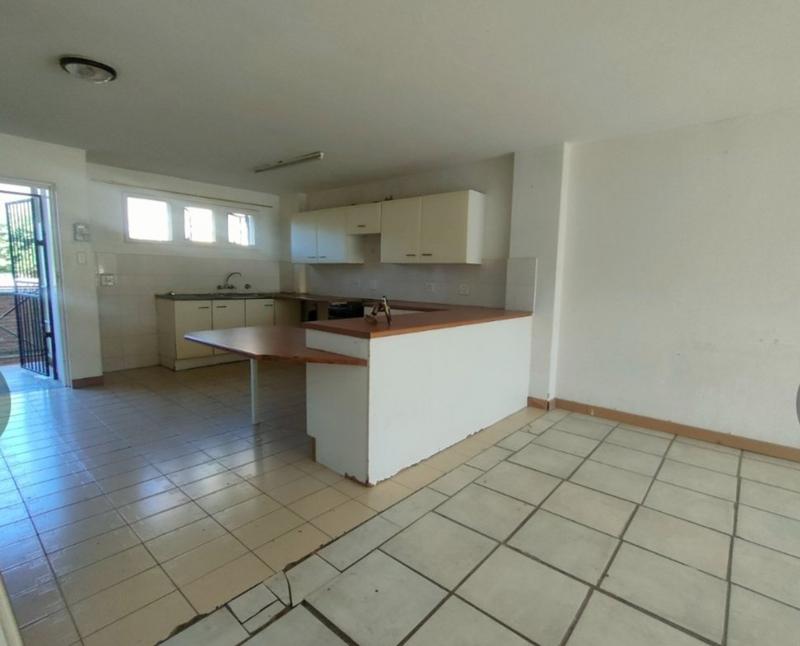 2 Bedroom Property for Sale in Pretoria North Gauteng