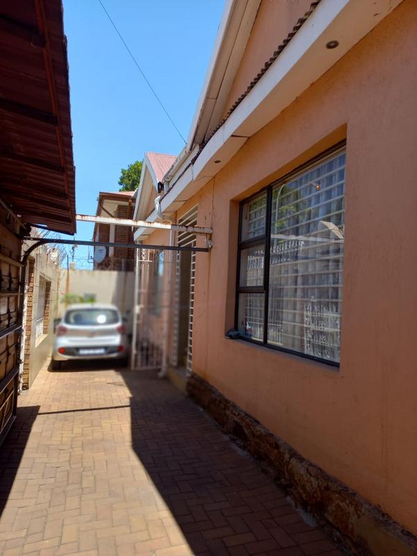 3 Bedroom Property for Sale in Mayfair Gauteng