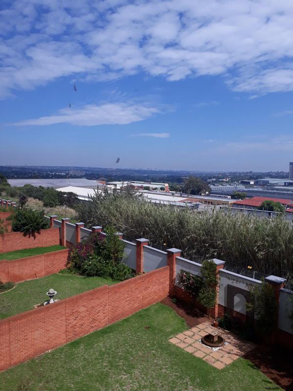 To Let 3 Bedroom Property for Rent in Solheim Gauteng