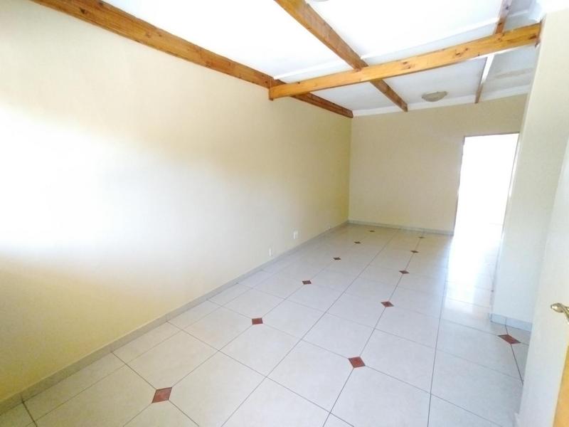 To Let 2 Bedroom Property for Rent in Erasmia Gauteng