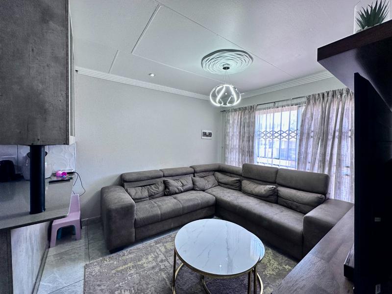 3 Bedroom Property for Sale in Chantelle Gauteng