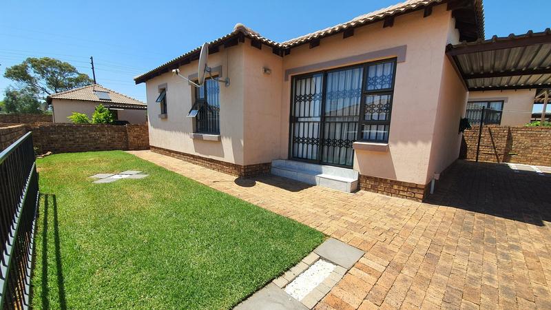 3 Bedroom Property for Sale in Chantelle Gauteng