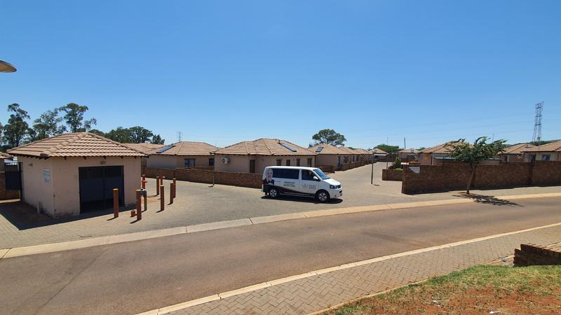 3 Bedroom Property for Sale in Chantelle Gauteng