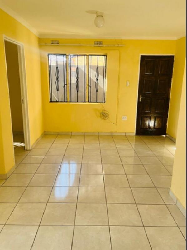 To Let 3 Bedroom Property for Rent in Protea Glen Gauteng