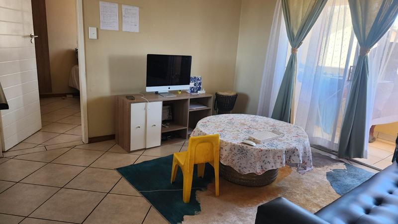 To Let 2 Bedroom Property for Rent in Stone Ridge Gauteng