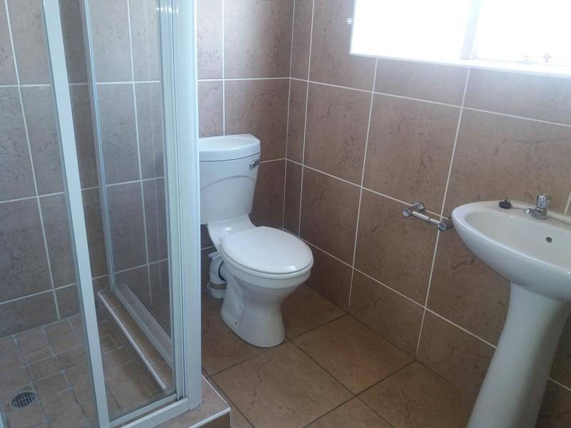 To Let 2 Bedroom Property for Rent in Brentwood Park Gauteng