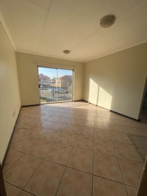 To Let 2 Bedroom Property for Rent in Witfield Gauteng