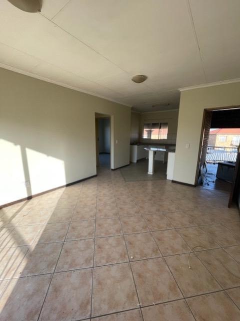 To Let 2 Bedroom Property for Rent in Witfield Gauteng