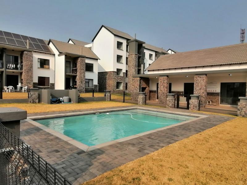 To Let 2 Bedroom Property for Rent in Glen Marais Gauteng