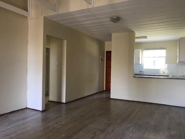 To Let 2 Bedroom Property for Rent in Sterrewag Gauteng