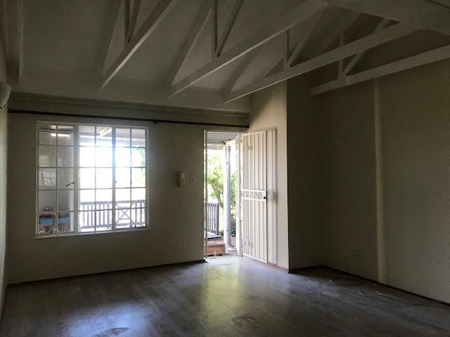 To Let 2 Bedroom Property for Rent in Sterrewag Gauteng