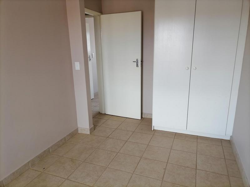 To Let 2 Bedroom Property for Rent in Die Hoewes Gauteng